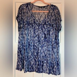 Jones & CO Short Sleeve Top